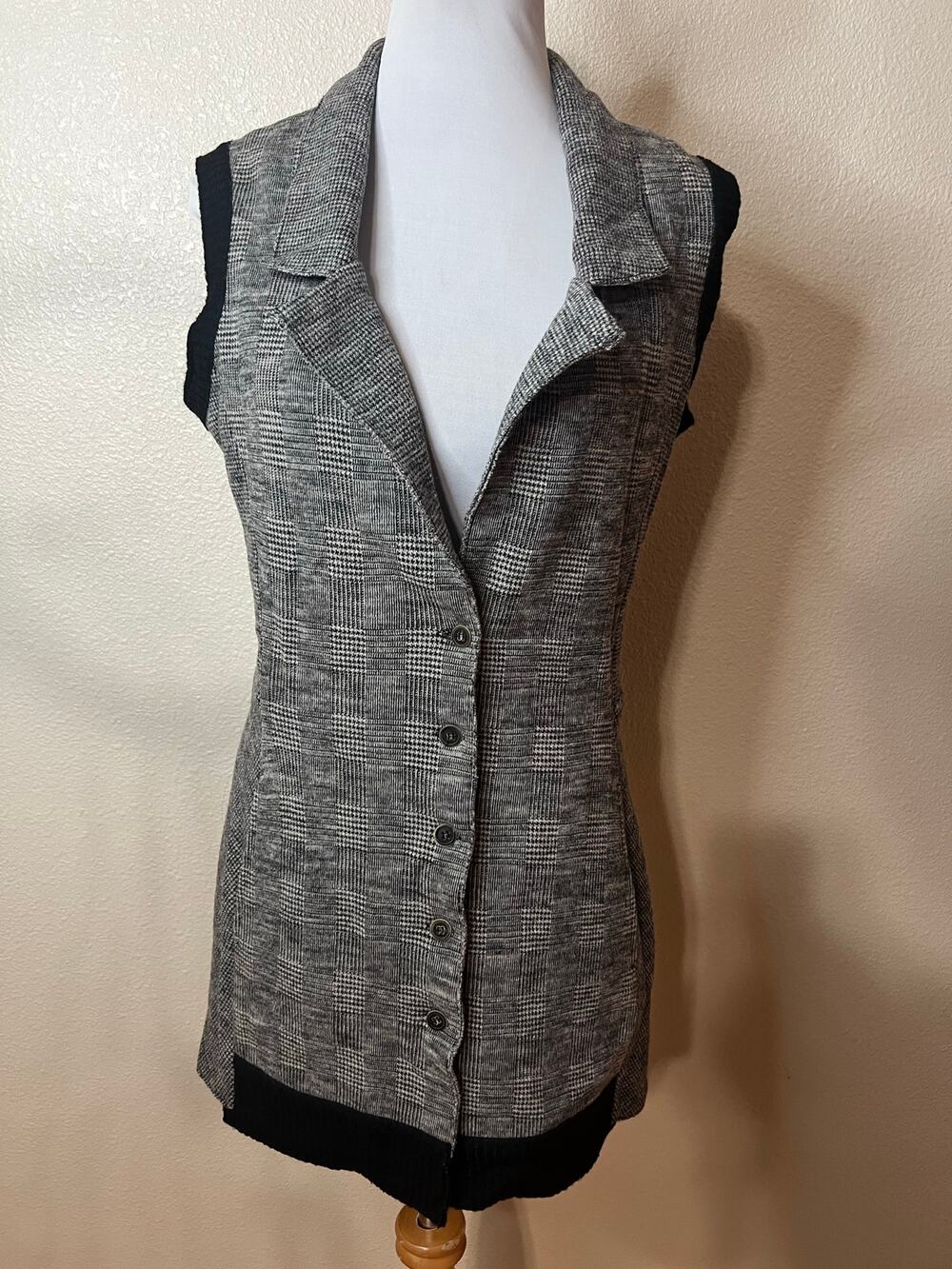 Lilith grey wool plaid sleeveless vest WOMENS 38 / US SMALL